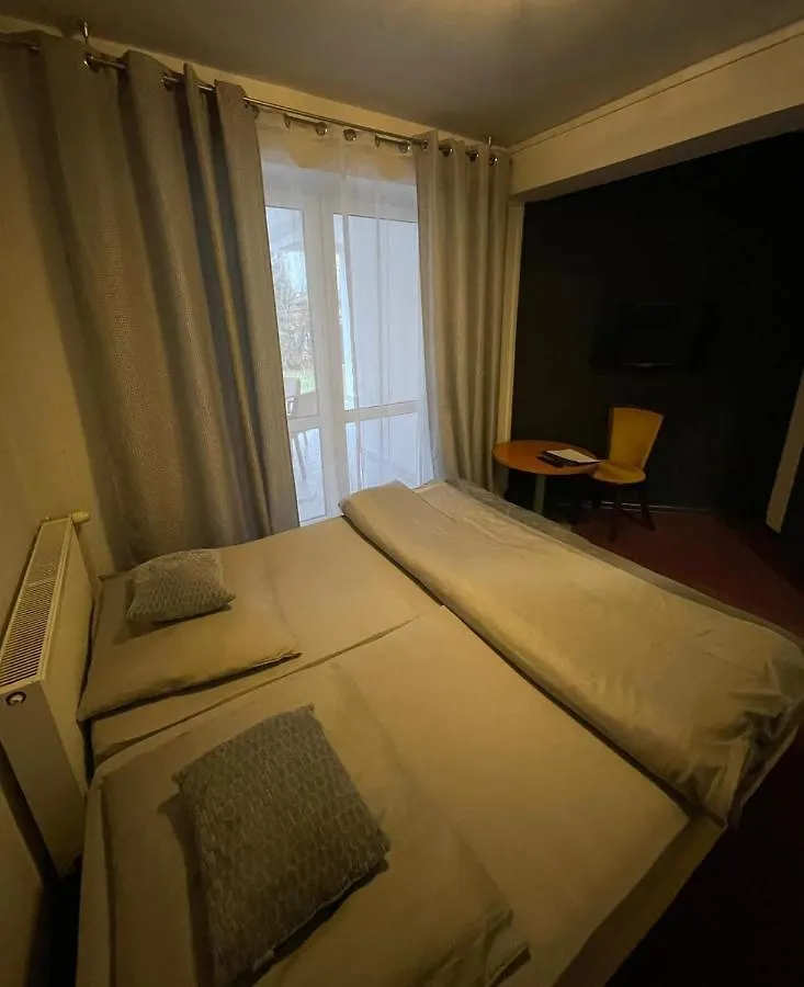 Homestay Willa Kaskada Lomianska 33 Warszawa Poland
